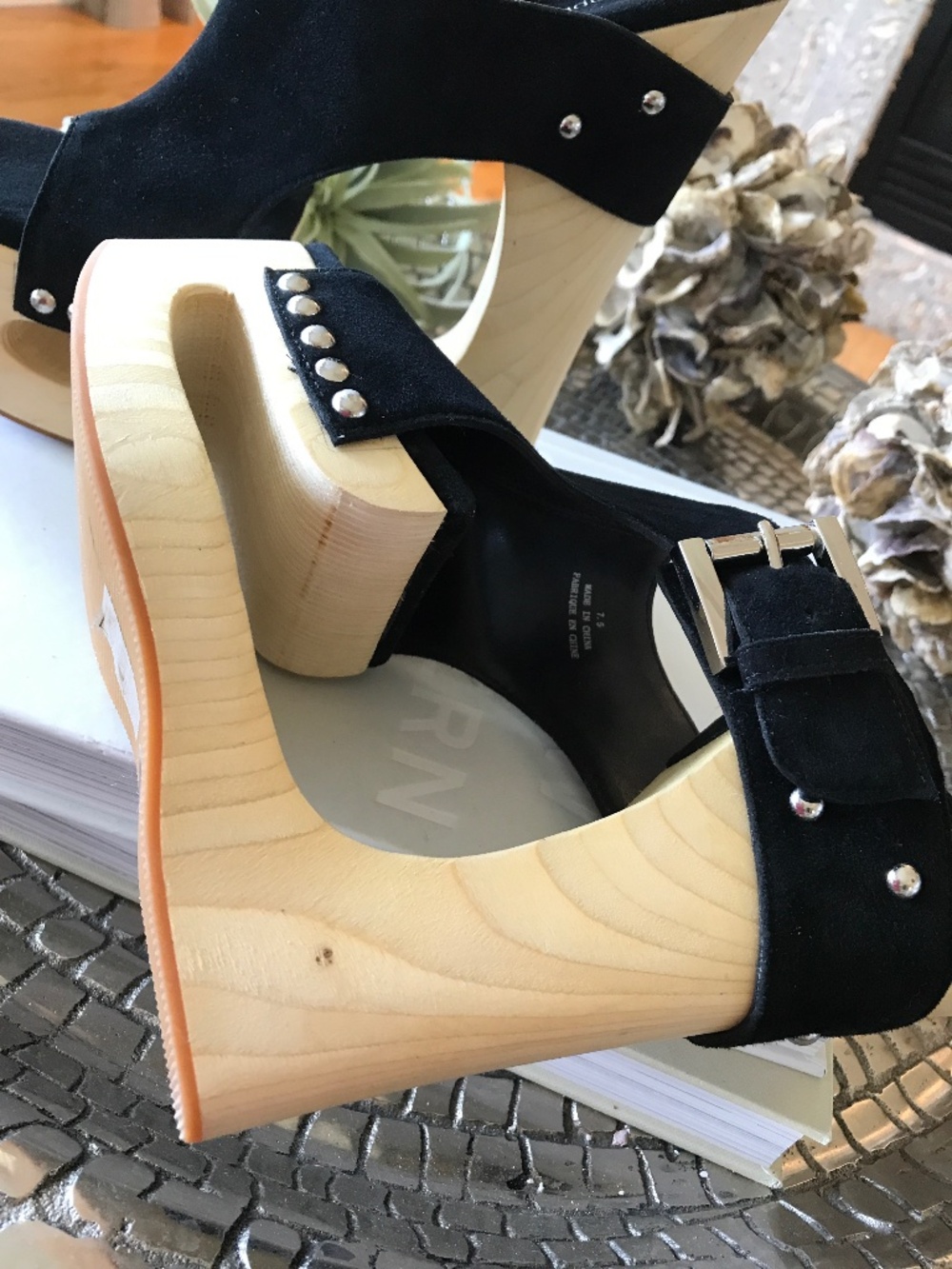 STATEMENT AVANT GARDE JEFFREY CAMPBELL ETHEREAL WOOD PLATFORM HEALS BLACK - Picture 13 of 16